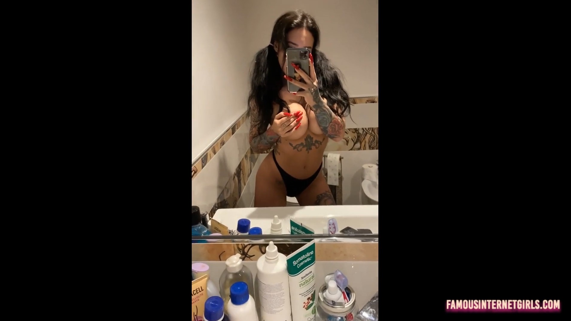 Alex Mucci Big Tits and Ass Teasing OnlyFans