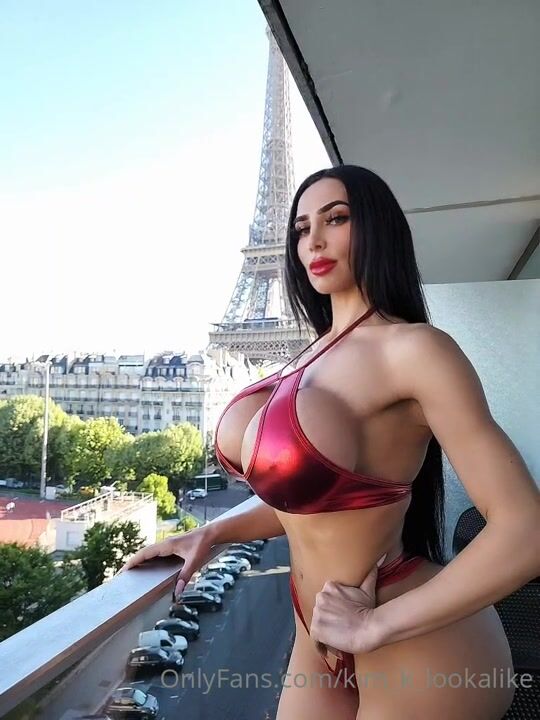 Ashten Eiffel