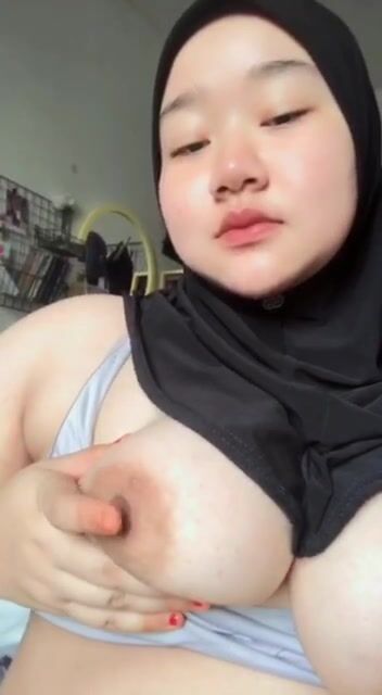 Aquilla Asian Hijab Slut