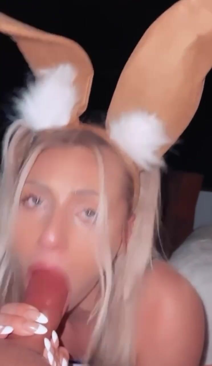 Bunny Squad Cosplay Babe Gets Fucked