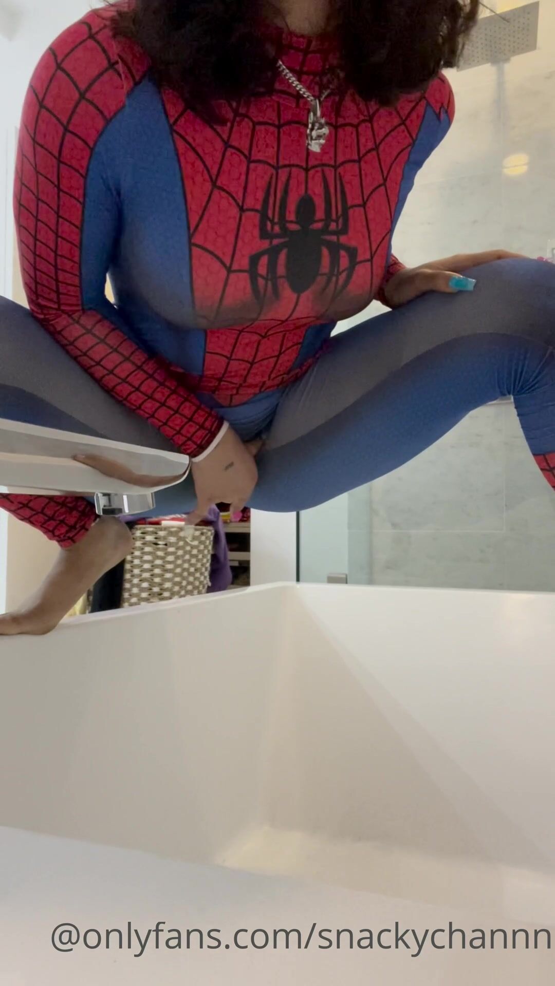 Snaxychan spiderwoman