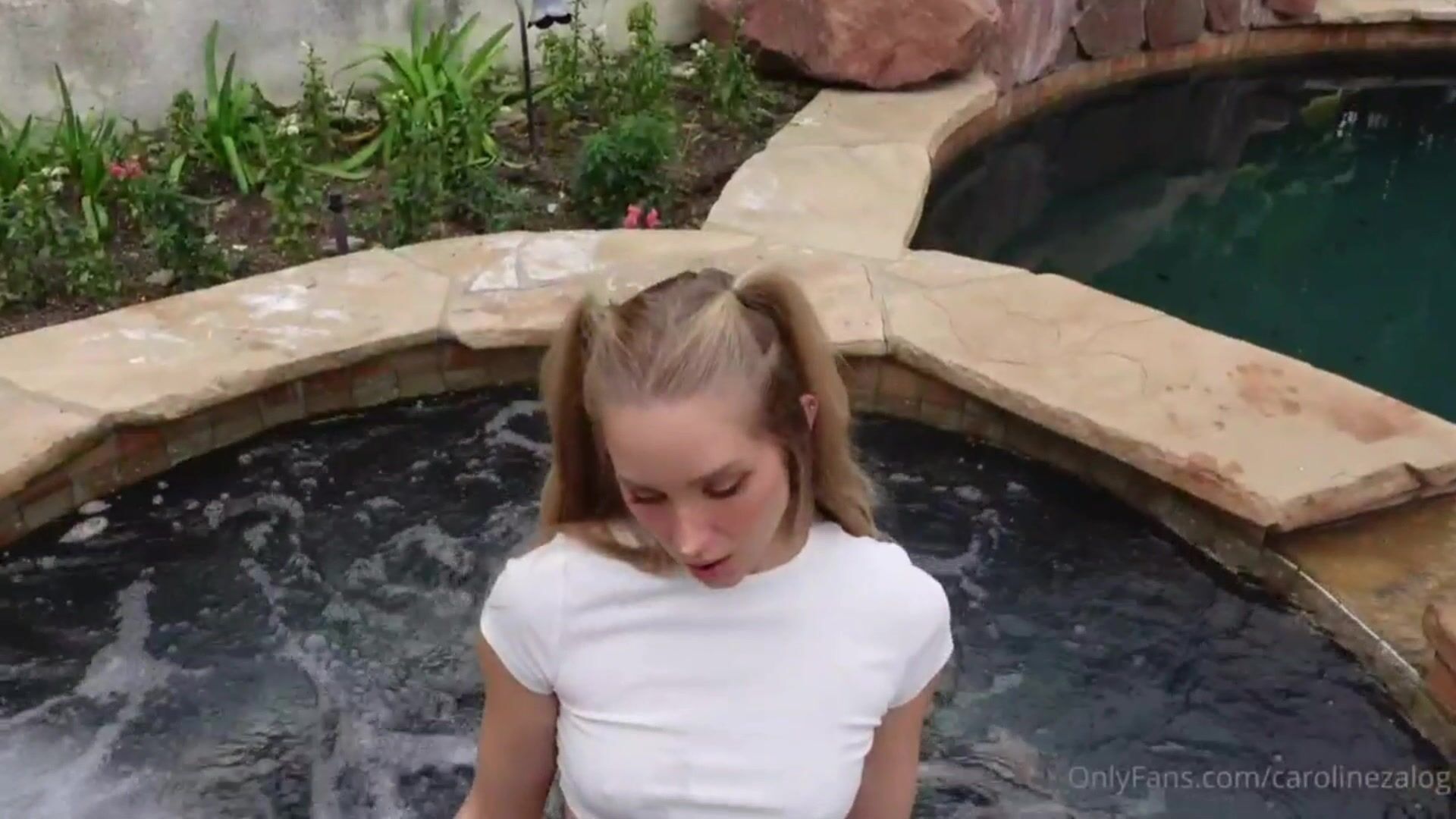 Caroline Zalog wet shirt & ass spread outdoor