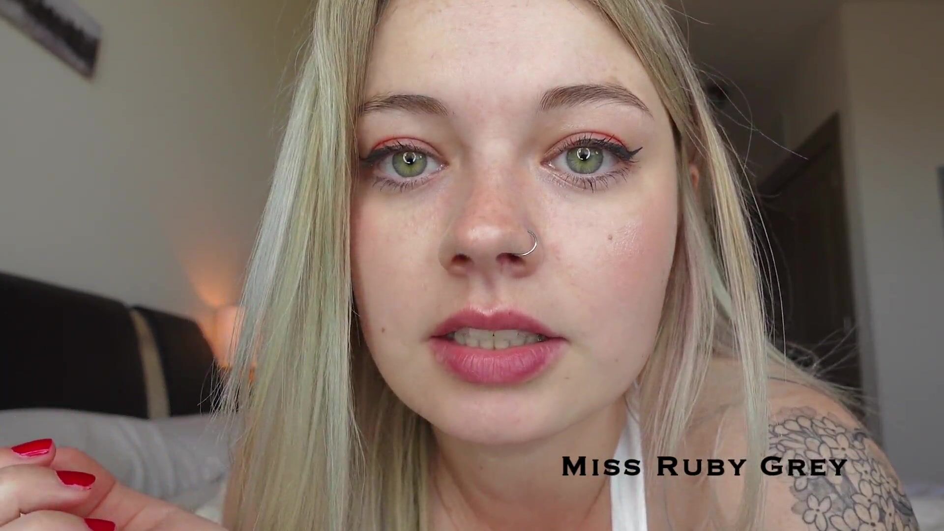 Miss Ruby Grey - Cum Eating Promise