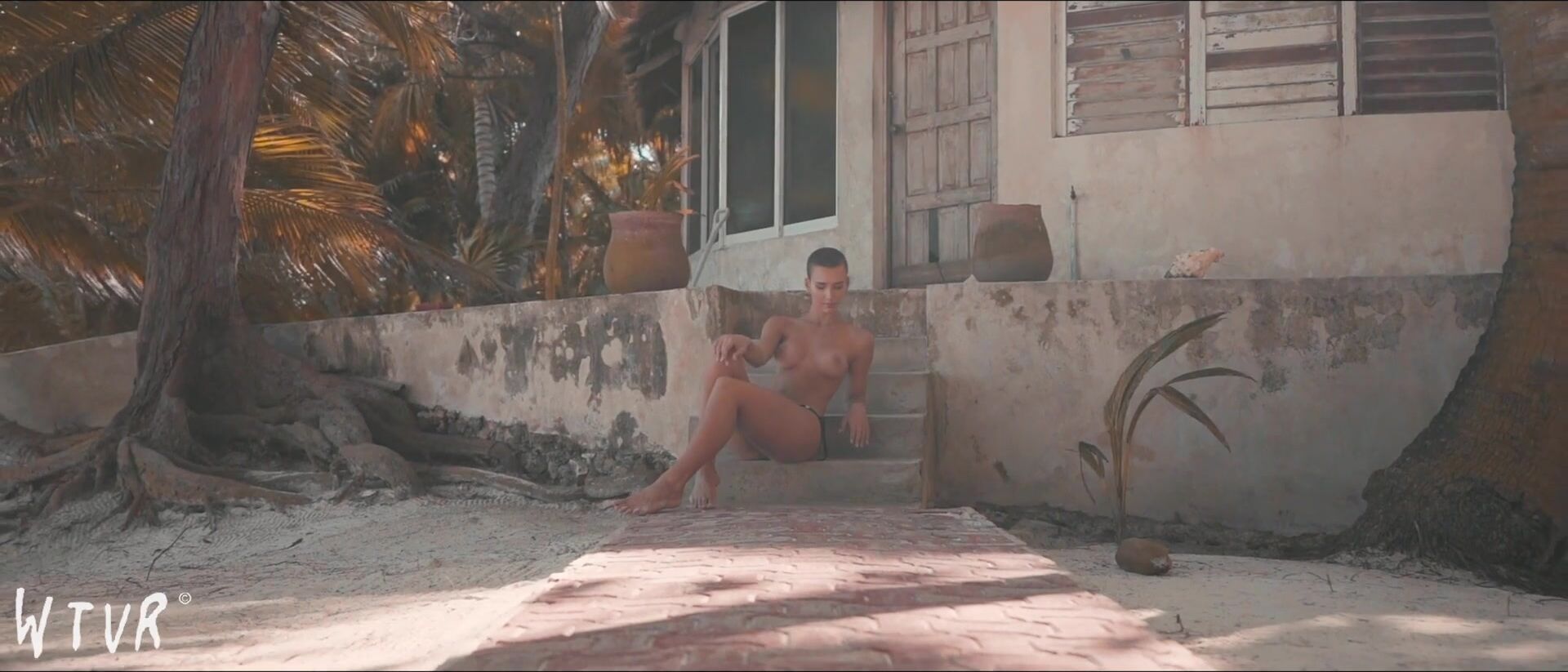 Rachel Cook Tropical Nude