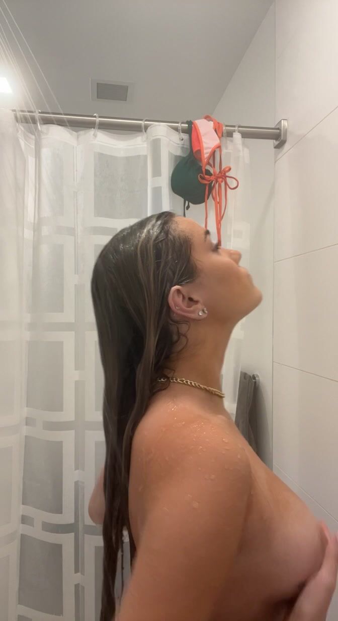 Beckie hill shower